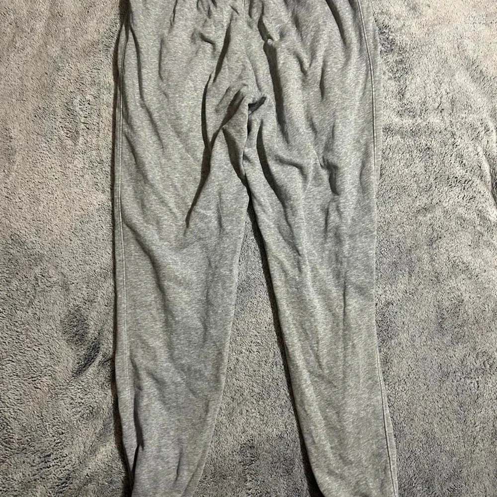 Under Armour Mens Large Gray Fleece Jogger Sweatpants Logo Drawstring